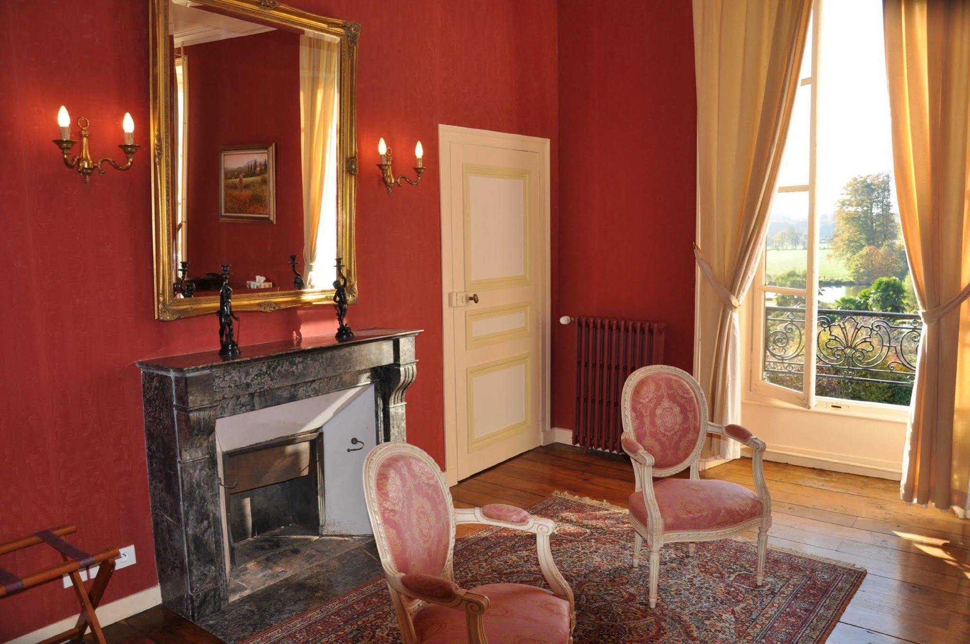 Chateau De La Foltiere Apartman Saint-Germain-en-Coglès Szoba fotó